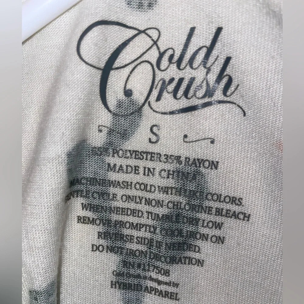 Cold Crush White, Cactus themed T-shirt, With rolled sleeves, Size S women’s. - Picture 2 of 6